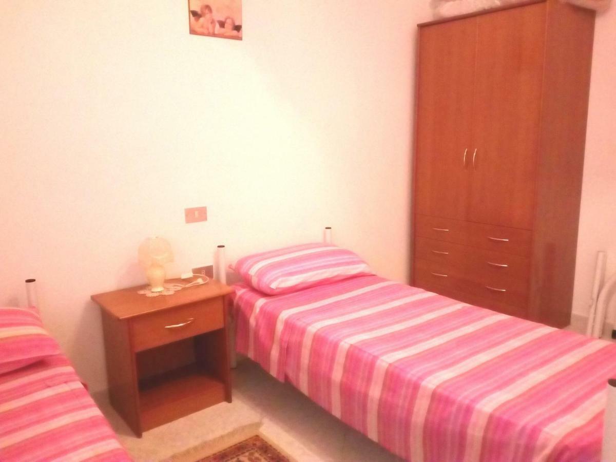 Santu Luisu Iun P2230 Apartment กัลเตลลิ ภายนอก รูปภาพ